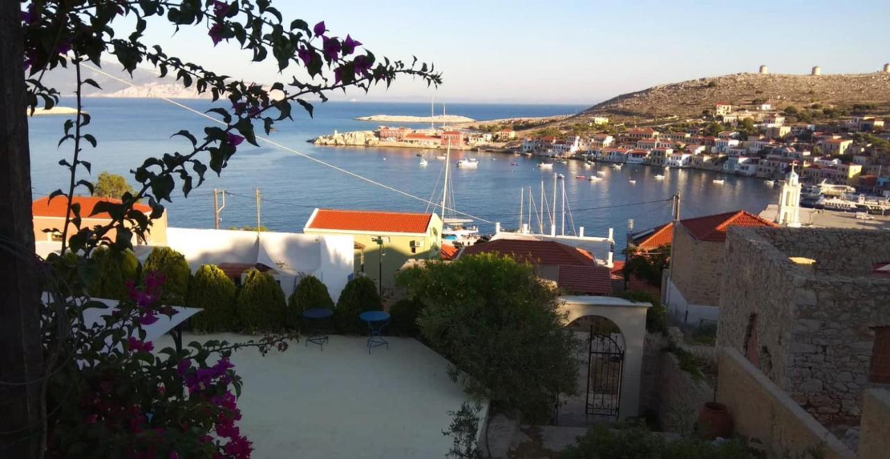Marina Castellana Studios II Chalki Town Buitenkant foto