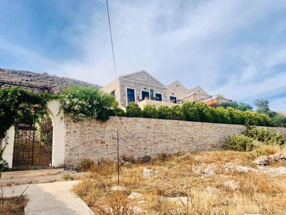Marina Castellana Studios II Chalki Town Buitenkant foto
