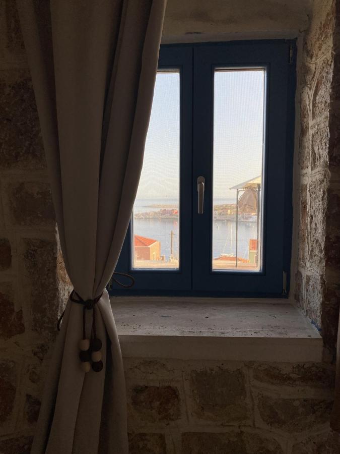 Marina Castellana Studios II Chalki Town Buitenkant foto