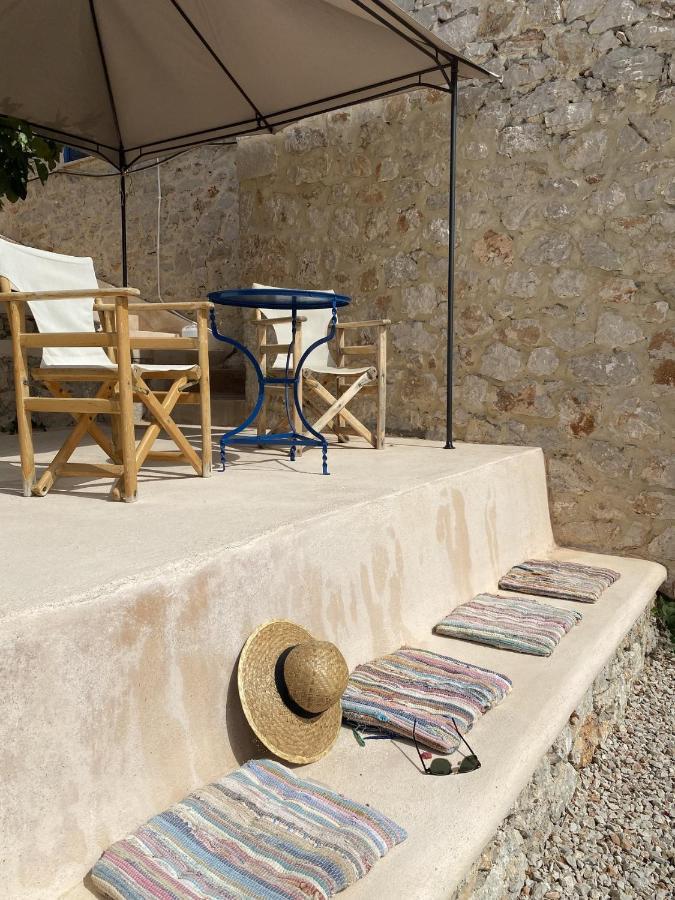 Marina Castellana Studios II Chalki Town Buitenkant foto