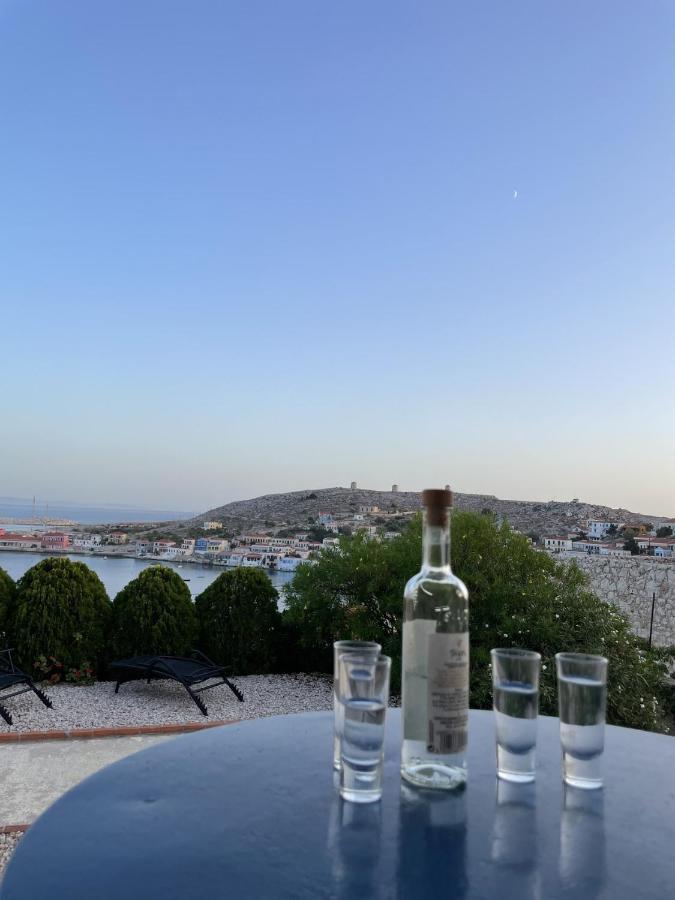 Marina Castellana Studios II Chalki Town Buitenkant foto