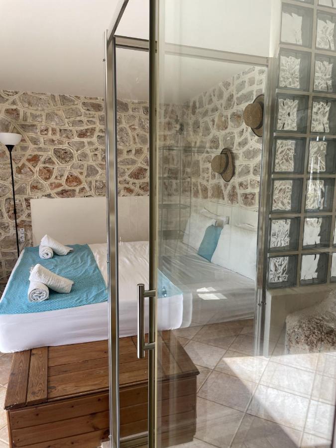 Marina Castellana Studios II Chalki Town Buitenkant foto